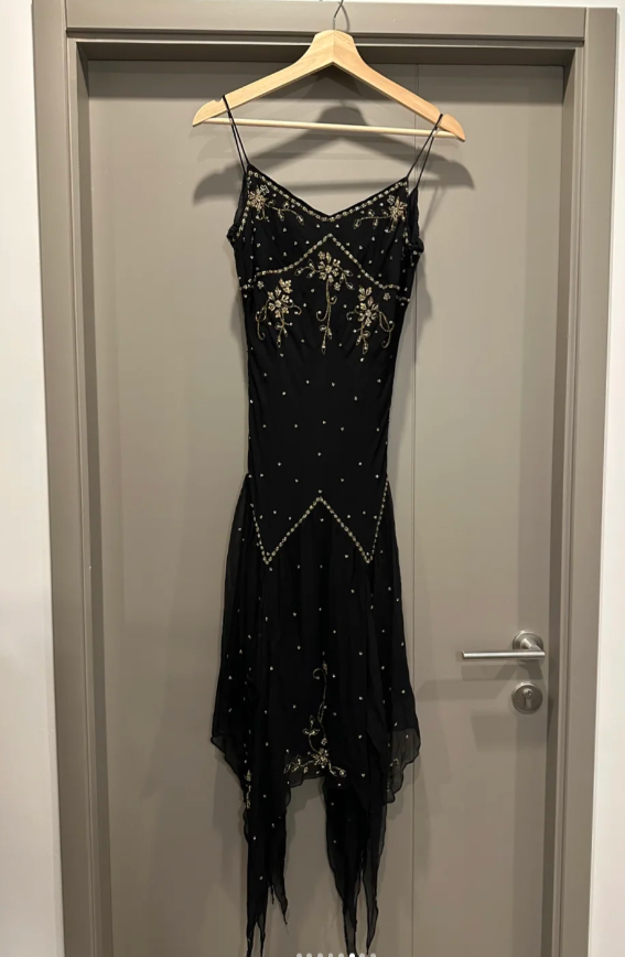 Chic Black Short Prom Dresses Sheath Spaghetti Straps Birthday Dresses Beaded Chiffon Sleeveless Homecoming Dresses  EP06041