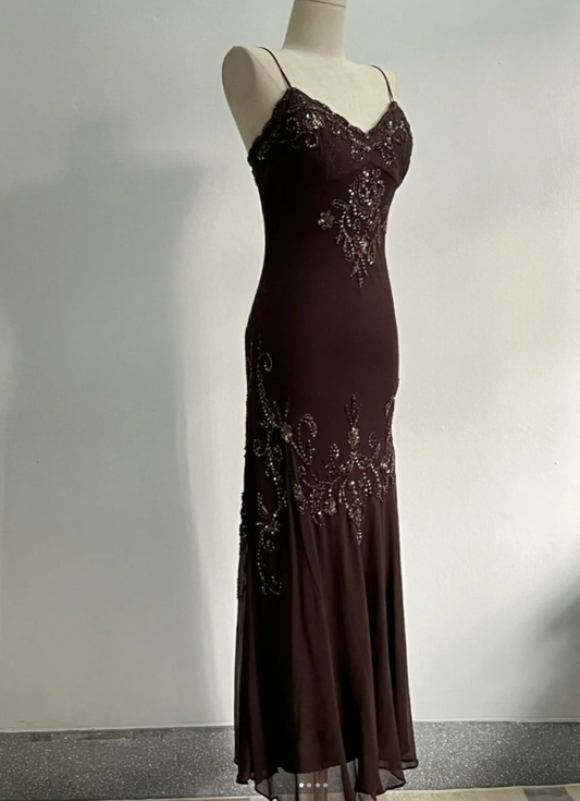 Chic Brown Long Prom Dresses Sheath Spaghetti Straps Birthday Dresses Beaded Chiffon Sleeveless Evening Dresses EP06044