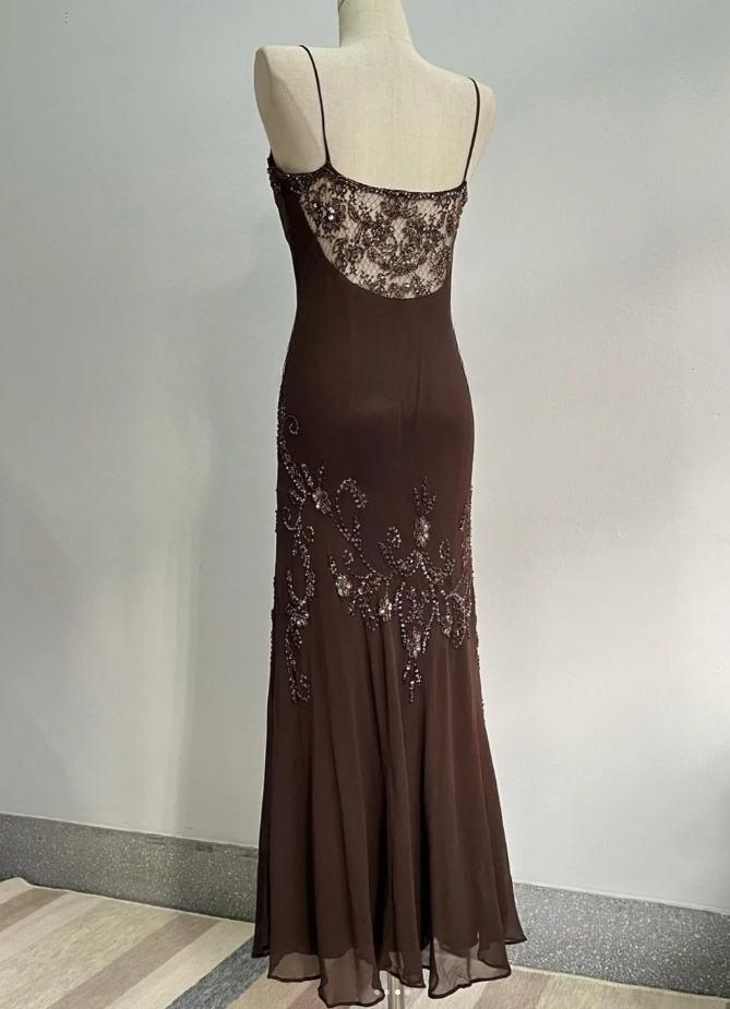 Chic Brown Long Prom Dresses Sheath Spaghetti Straps Birthday Dresses Beaded Chiffon Sleeveless Evening Dresses EP06044