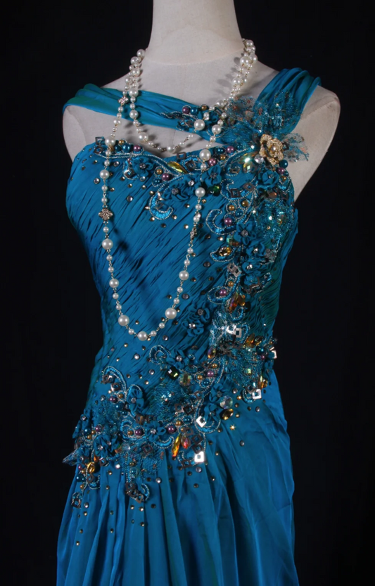 Chic Blue Long Prom Dresses Sheath Irregular Collar Birthday Dresses Beaded Satin Sleeveless Evening Dresse EP06045