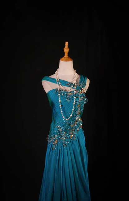 Chic Blue Long Prom Dresses Sheath Irregular Collar Birthday Dresses Beaded Satin Sleeveless Evening Dresse EP06045