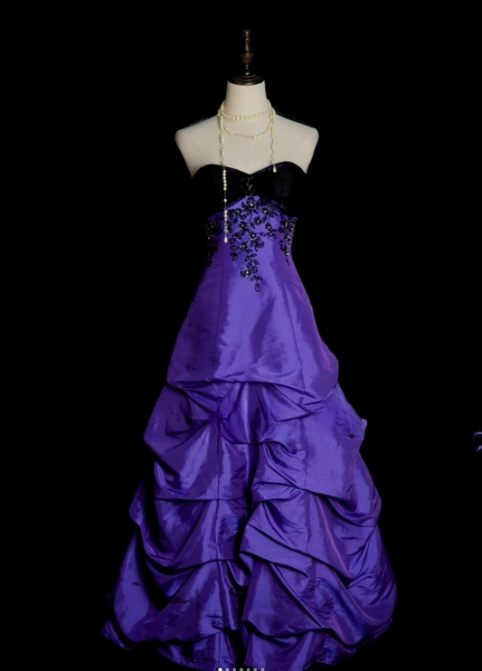 Elegant Purple A-Line Long Prom Dresses Satin Strapless Evening Dresses Sleeveless Formal Dresses EP06084