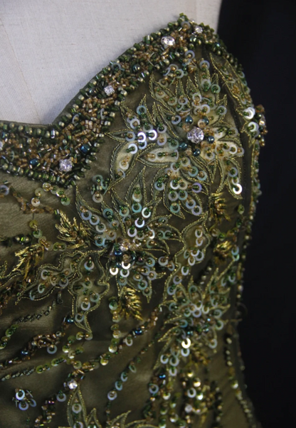Gorgeous Green A-line Long Prom Dresses Sequins Chiffon Strapless Evening Dresses Sleeveless Formal Dresses EP06095