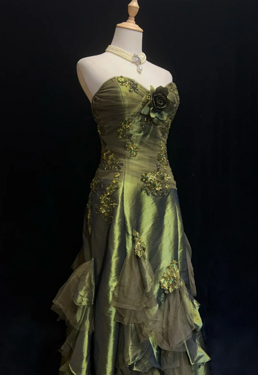 Glam Green Long Prom Dresses Appliques Sheath Evening Dresses Satin Strapless Formal Dresses EP06105