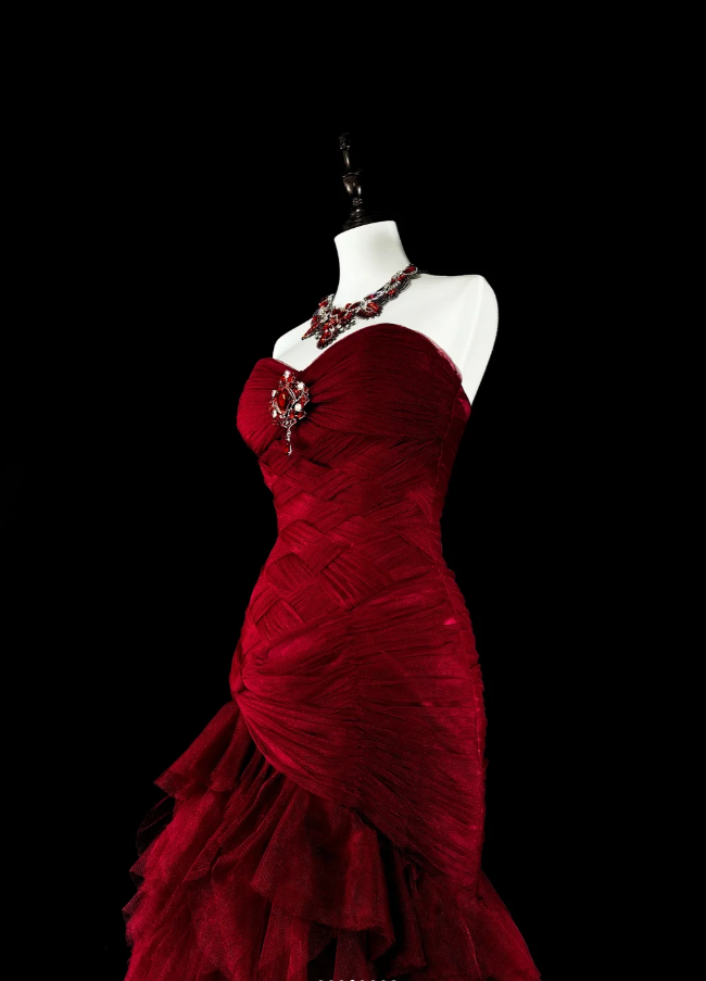 Glam Burgundy Long Prom Dresses Sheath Evening Dresses Tulle Strapless Formal Dresses EP06106