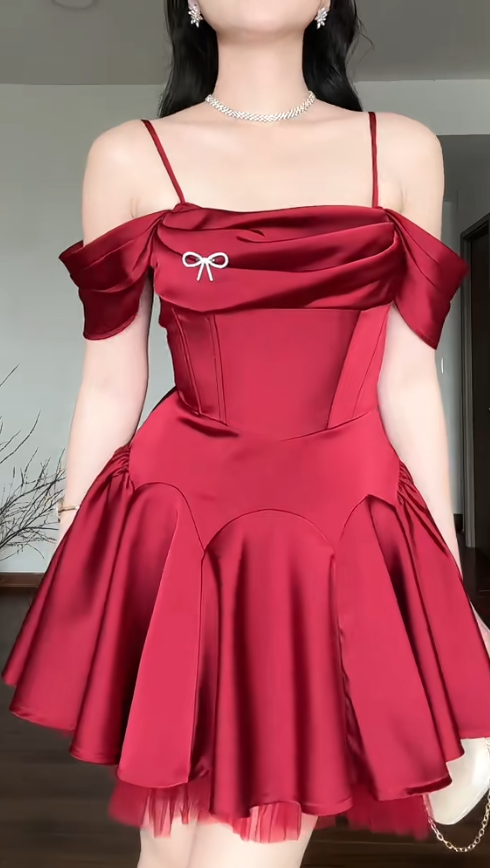 Cute Burgundy Short Prom Dresses A-Line Evening Dresses Satin Spaghetti Straps Formal Dresses EP06110