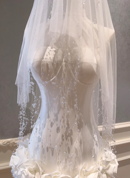 Cute White Short Wedding Dresses Satin Sleeveless Bridal Dresses Strapless Bridal Gowns EP06112