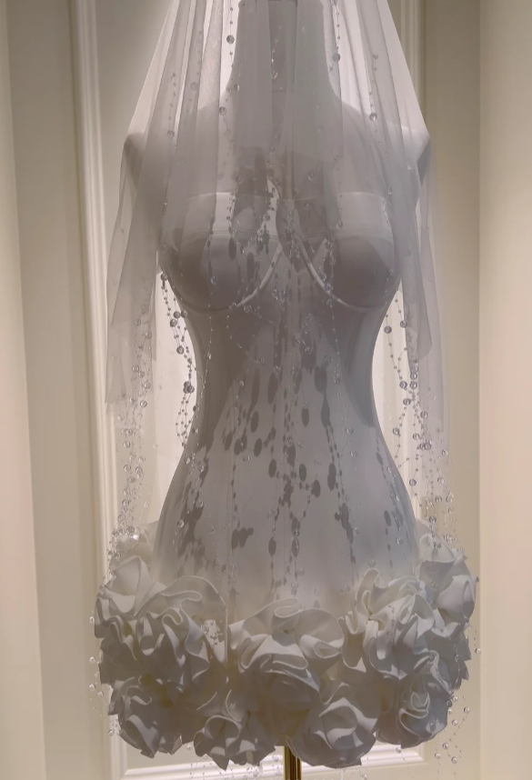 Cute White Short Wedding Dresses Satin Sleeveless Bridal Dresses Strapless Bridal Gowns EP06112