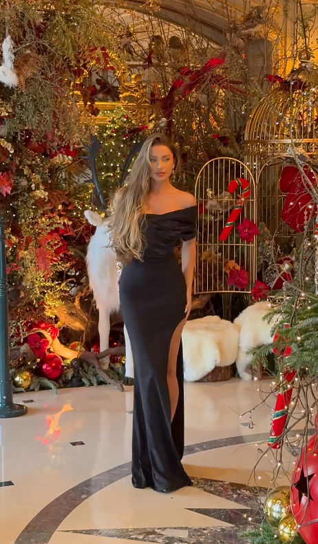 Sexy Sheath Black Long Prom Dresses Satin Sleeveless Evening Dresses with Slits Off-shoulder Birthday Dresses EP06114