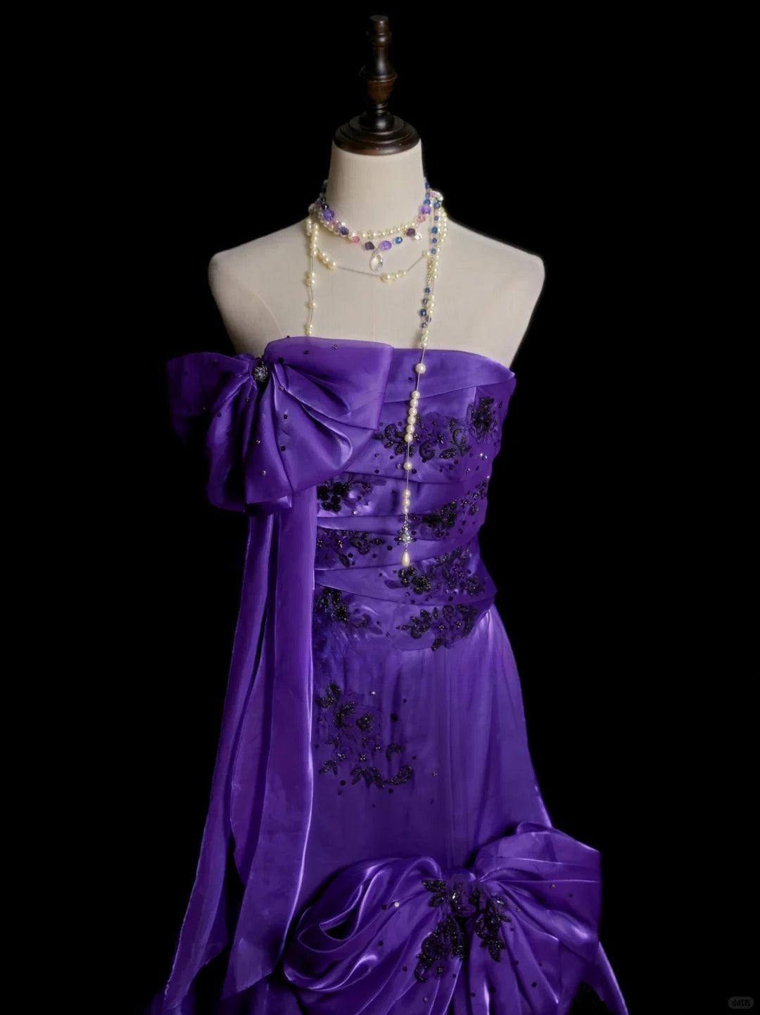 Vintage Purple Long Prom Dresses A-Line Satin Sleeveless Evening Dresses Strapless Birthday Dresses EP06117