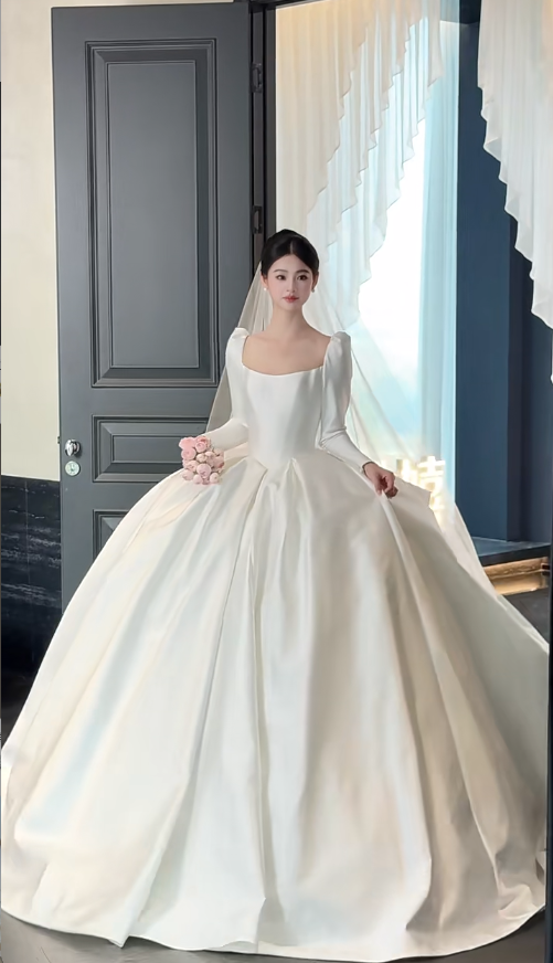 Simple A-Line Long Wedding Dresses Satin White Bridal Gowns Square Neck Long Sleeves Bridal Dress EP06525