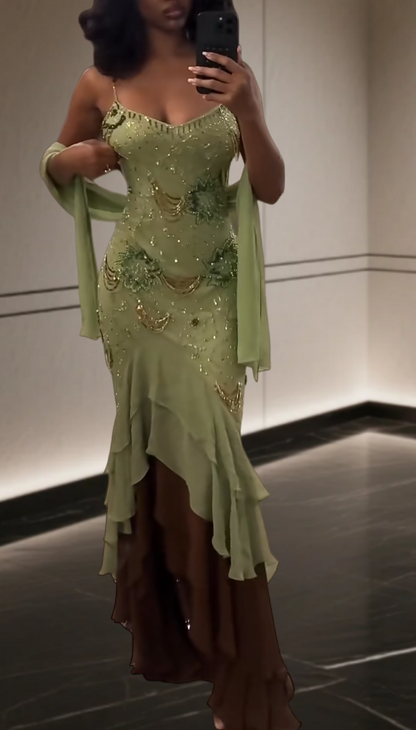 Glam Green Long Prom Dresses Spaghetti Straps Sheath Evening Dresses Beaded Chiffon Sleeveless Formal Dresses EP06806