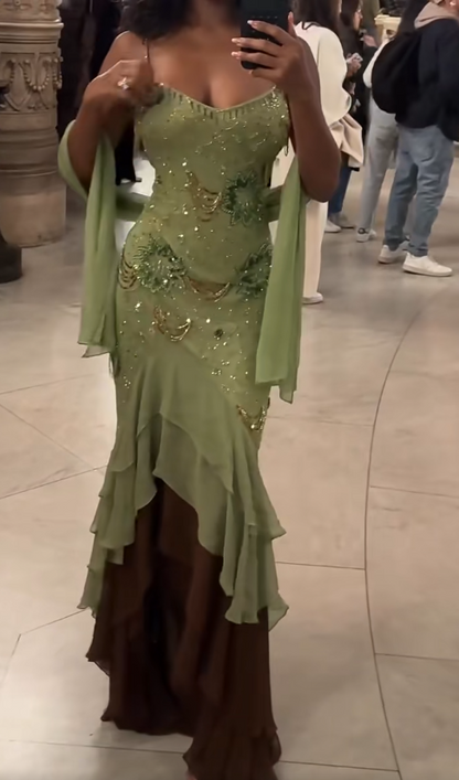 Glam Green Long Prom Dresses Spaghetti Straps Sheath Evening Dresses Beaded Chiffon Sleeveless Formal Dresses EP06806