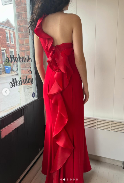 Elegant Wedding Guest Dress One-shoulder Sheath Satin Evening Dress Long Burgundy Formal Dress EP08111
