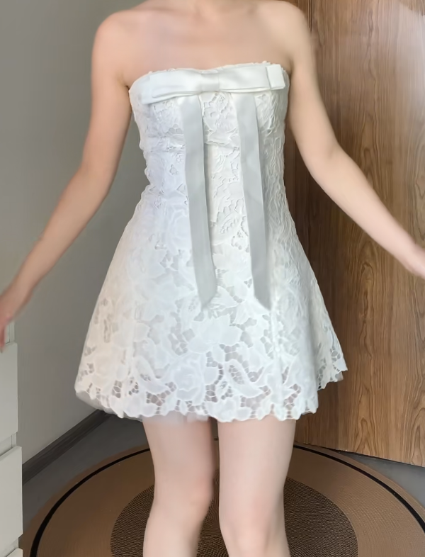 Gorgeous White Cocktail Dress Strapless A-Line Party Dress Lace Sleeveless Birthday Dress EP08622