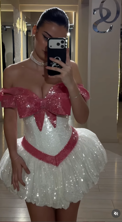 Robe de bal courte rose mignonne, épaules dénudées, coupe trapèze, robe de soirée à sequins EP08625