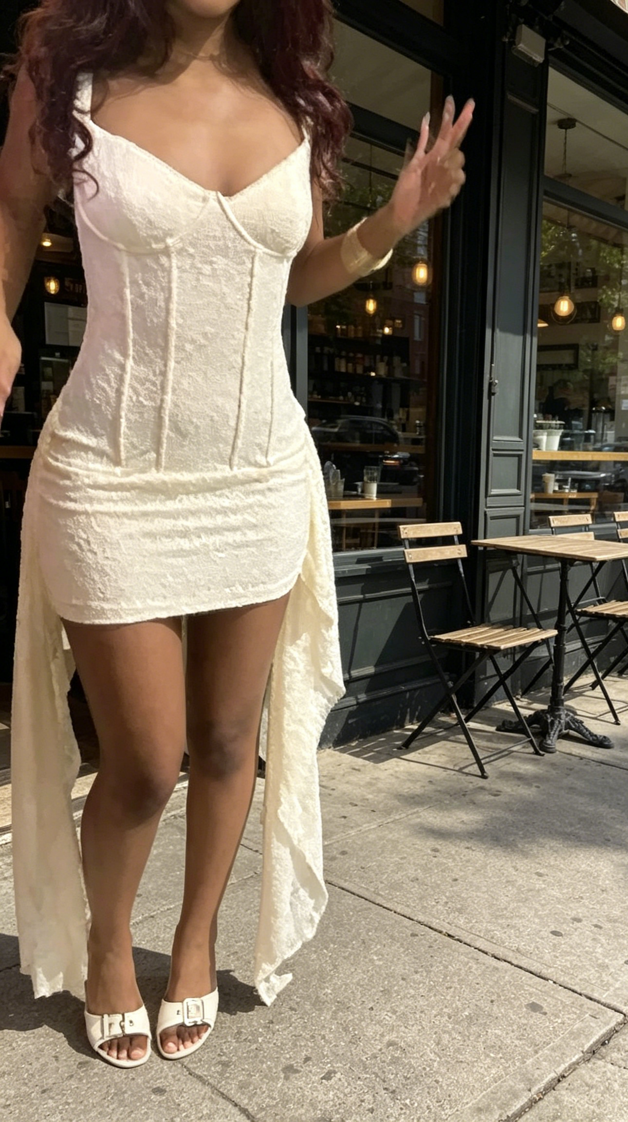 Robe d'anniversaire chic blanche à fines bretelles Robe Hoco fourreau en dentelle Robe de bal courte EP08714