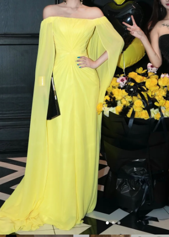 Chic Off-the-shoulder Sheath Long Prom Dresses Yellow Formal Evening Gowns EP4048