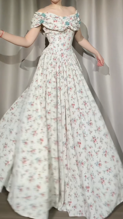 Robe Fleurie Douce 16 Robe de Bal Magnifique à Épaules Dénudées Tulle Longue Robe de Bal Appliques Robe de Quinceañera EQ07121