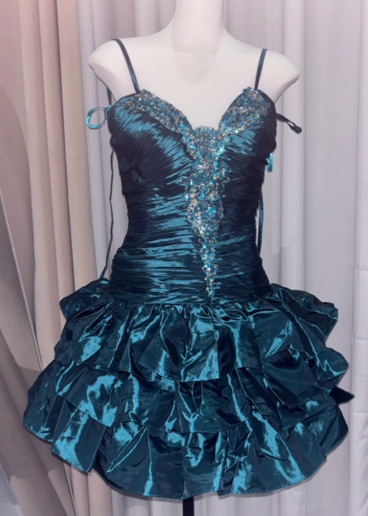 Robe de cocktail élégante à bretelles spaghetti et coupe trapèze en satin, robe de fête de remise des diplômes, robe d'anniversaire sarcelle ES07126