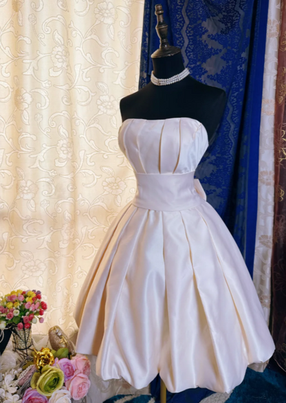 Robe de cocktail chic sans bretelles coupe trapèze en satin, robe de bal de fin d'année, robe d'anniversaire blanche ES07130