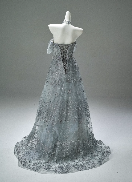 Wunderschönes dunkelolivgrünes herzförmiger Ausschnitt A-Linie Satin Tüll Kurzes Ballkleid Homecoming-Kleid ED02575
