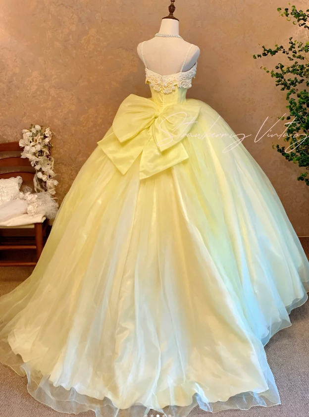 Fairy Spaghetti Strap Ball Gown Tulle Long Prom Dresses Cute Yellow Quinceanera Dresses Sleeveless Sweet 16 Dress EW0113