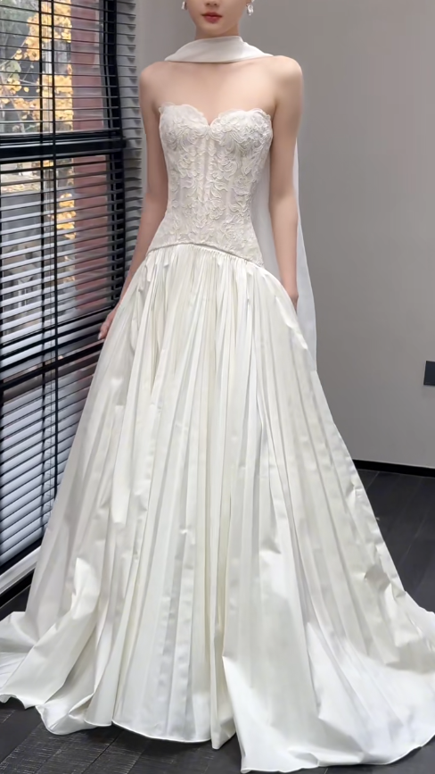 Wunderschönes dunkelolivgrünes herzförmiger Ausschnitt A-Linie Satin Tüll Kurzes Ballkleid Homecoming-Kleid ED02575