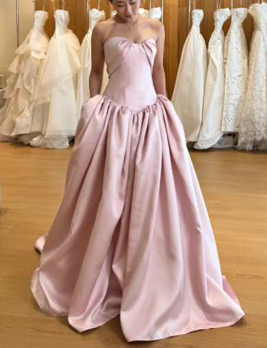 Elegant Strapless Ball Gown Satin Luxury Wedding Dresses, Pink Bridal Gowns EW038