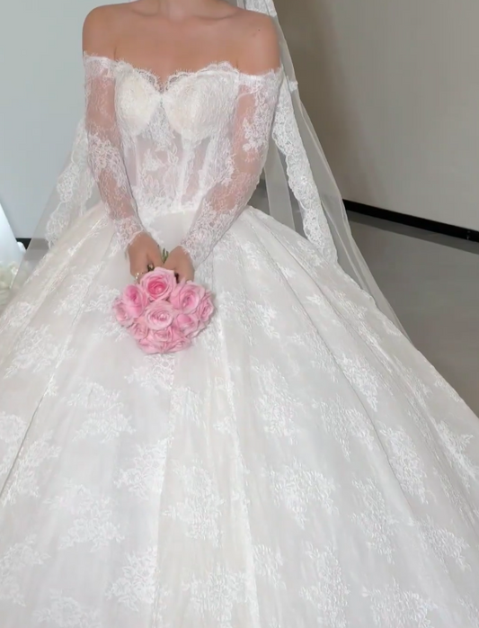 Modest Off-shoulder A-Line  Wedding Dress Lace Bridal Gowns Sleeves White Birdal Dress EW04755