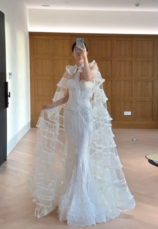 Timeless Sweetheart Mermaid Wedding Dress Lace Bridal Gowns Sleeveless White Birdal Dress EW04760