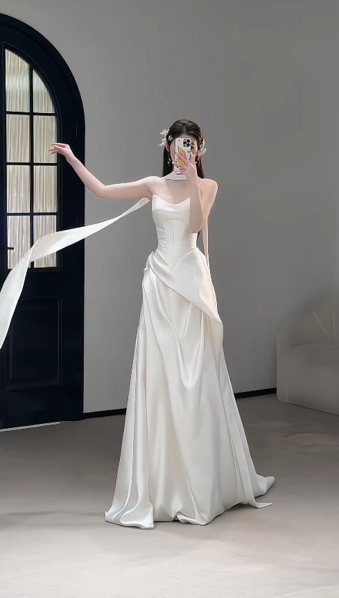 Timeless Sweetheart Sheath Wedding Dress Satin Bridal Gowns White Birdal Dress EW04767