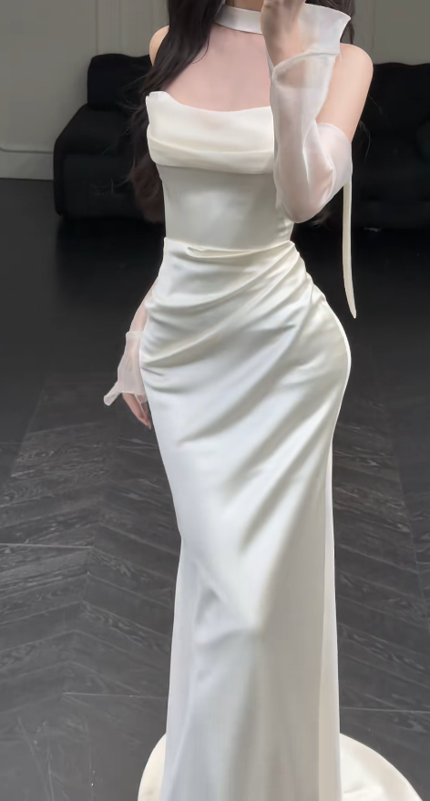 Timeless Strapless Sheath Wedding Dress Satin Bridal Gowns White Birdal Dress EW04772