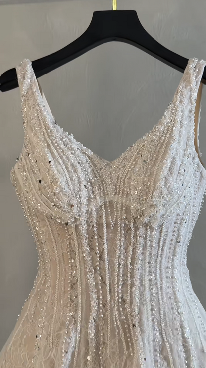 Robes de mariée courtes évasées en tulle perlées à bretelles chic Robe de mariée blanche EW04778