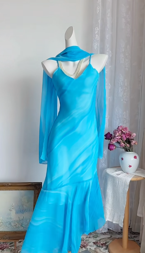 Chic Blue Wedding Guest Dress Sheath Spaghetti Straps Chiffon Long Evening Dress EW04780