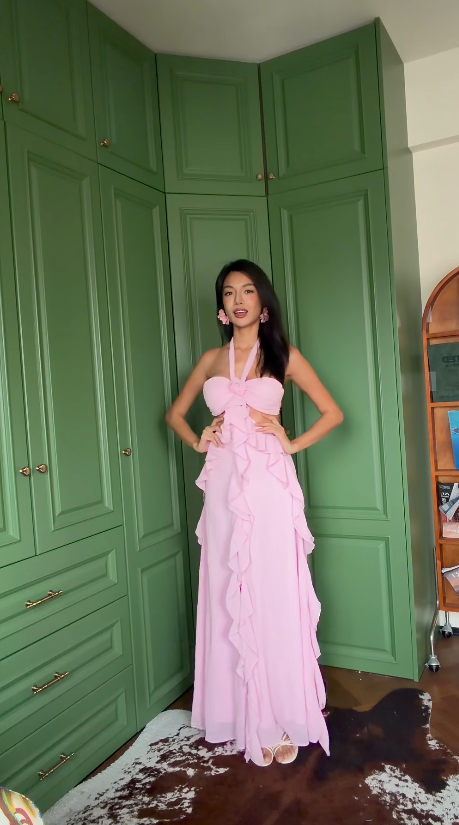 Robe de soirée longue fourreau en mousseline de soie rose chic pour invitée de mariage, modèle licou EW04814