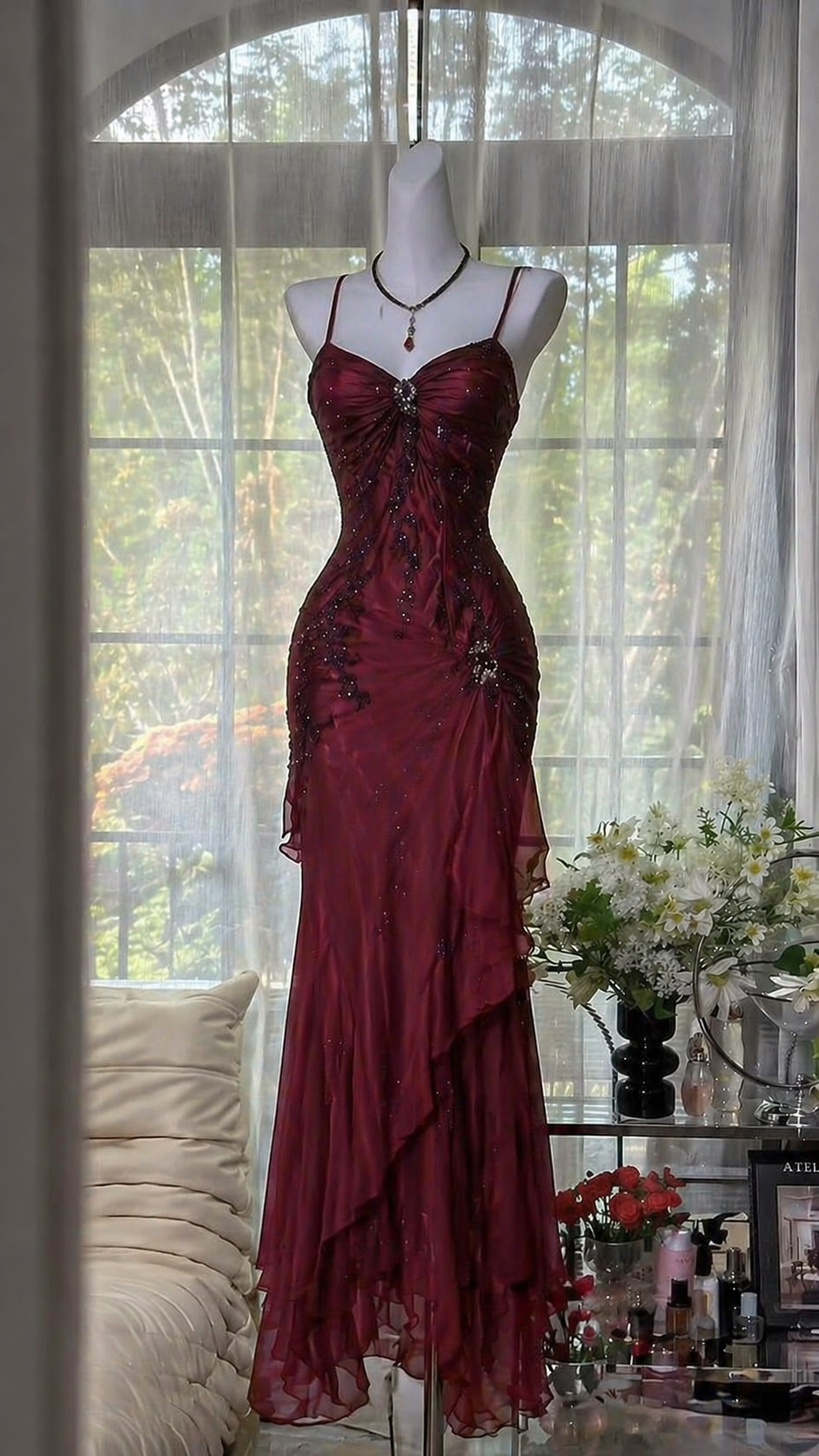 Classy Spaghetti Straps Sheath Chiffon Long Evening Dress Beaded Burgundy Prom Dress EW04827