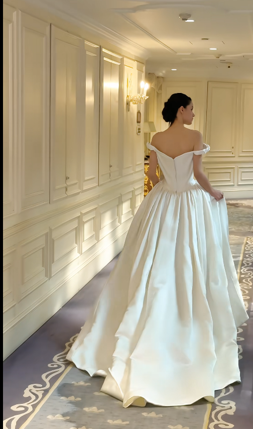 Timeless A-line Wedding Dress Off-shoulder Satin Bridal Gown White Bridal Dress EW07163