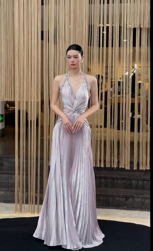 Robe de soirée longue fourreau classe violet poussiéreux, en satin, dos nu, robe de bal EW07170