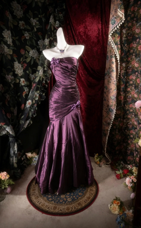 Chic Sheath Satin Long Evening Dress Strapless Purple Prom Dress EW07176