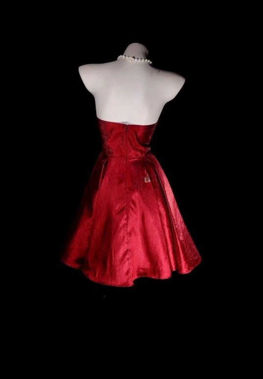 Cute A-Line Birthday Dress Strapless Satin Cocktail Party Dress Burgundy Short Prom Dress EW07190