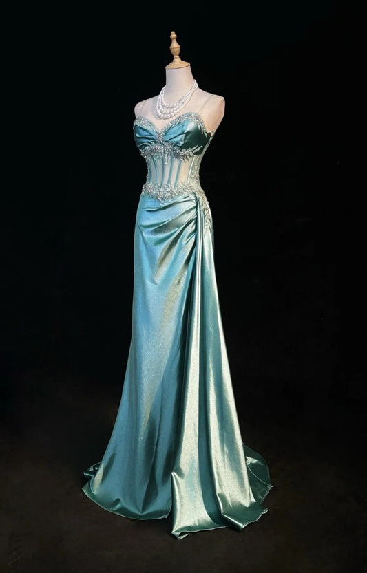 Elegantes blaues Ballkleid Spaghettiträger Etui Perlen Satins Abendkleid Lang EW0741