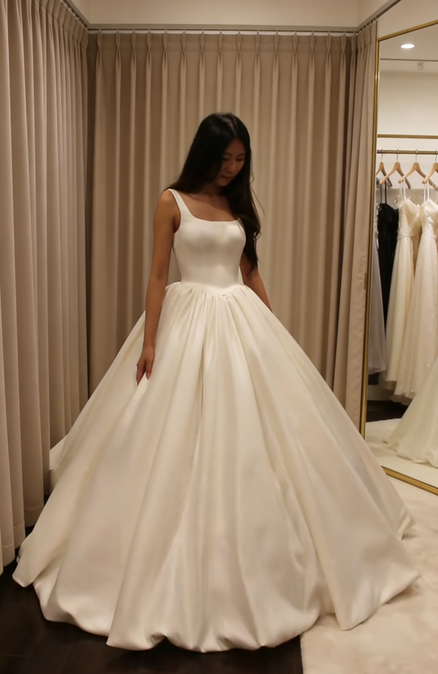 Simple Straps A-Line Wedding Dress Satin White Bridal Dress without Sleeves EW07497