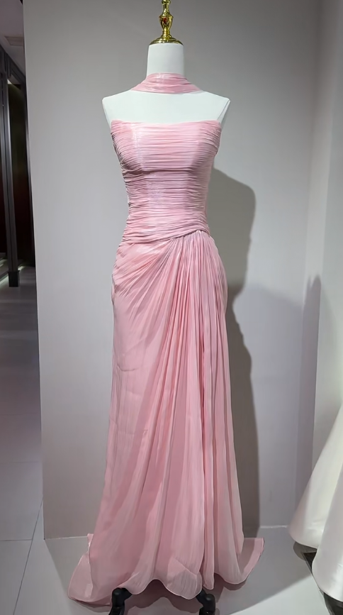 Pinkes Brautjungfernkleid Chiffon Etuikleid Trägerloses langes Abendkleid EW07820