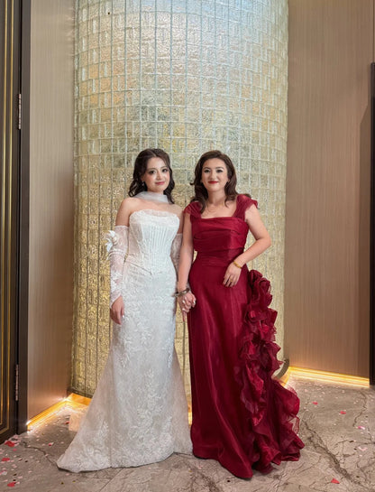 Robe de Soirée Longue en Satin A-ligne à Bretelles, Élégante Robe d'Invitée de Mariage Bordeaux EW07836