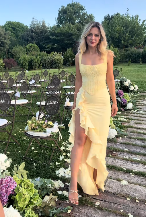 Chic Yellow Wedding Guest Dress Spaghetti Straps Sheath Satin Long Evening Dress EW07839