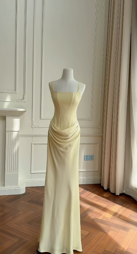 Elegantes gelbes Brautjungfernkleid mit Trägern, figurbetontes langes Abendkleid, Satin Hochzeitsgastkleid EW07845