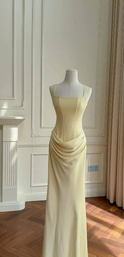 Robe de demoiselle d'honneur jaune chic à bretelles, robe de soirée longue fourreau, robe de cérémonie en satin pour invitée de mariage EW07845
