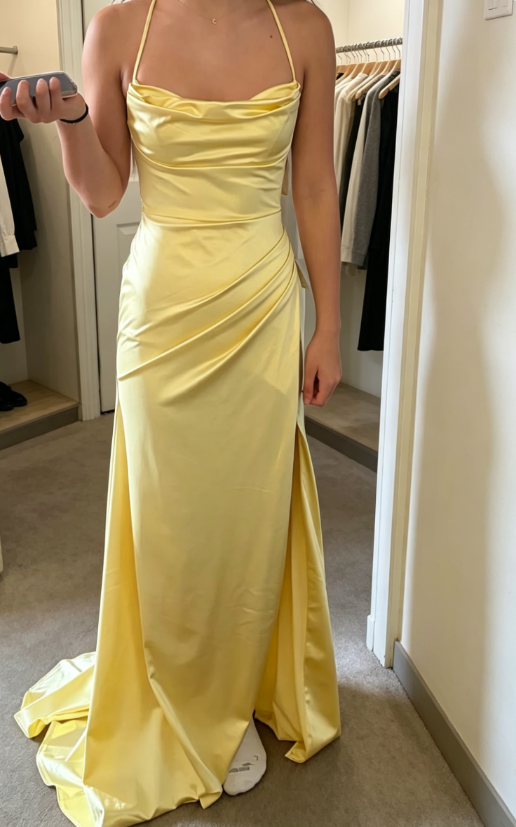 Fashion Yellow Bridesmaid Dress Spaghetti Straps Sheath Long Evening Dress Satin Wedding Guest Dress  EW07850