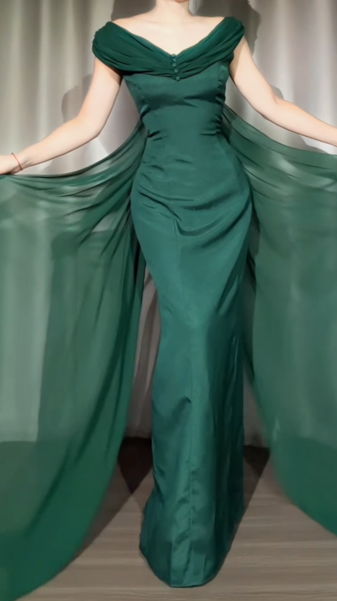 Chic Green Wedding Guest Dress V-neck Sheath Satin Long Evening Dress EW07867